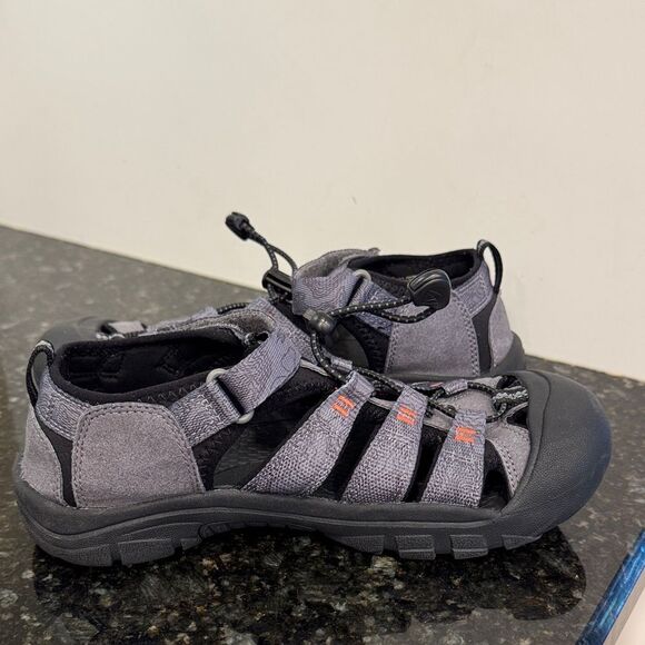 Keen Newport H2 Sandal Unisex Women's Size 5 Water Proof Sport Sandals Gray - Picture 6 of 11